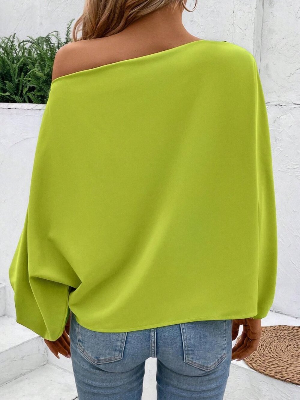 Green Casual Women's One Shoulder Batwing Sleeve Shirt With Floral Pattern - Picture 2 of 8